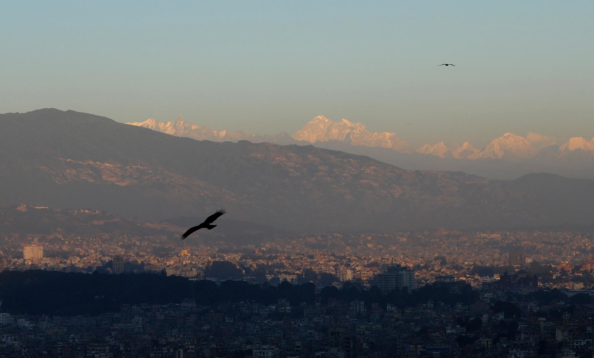 Katmandou et la chaine himalayenne
